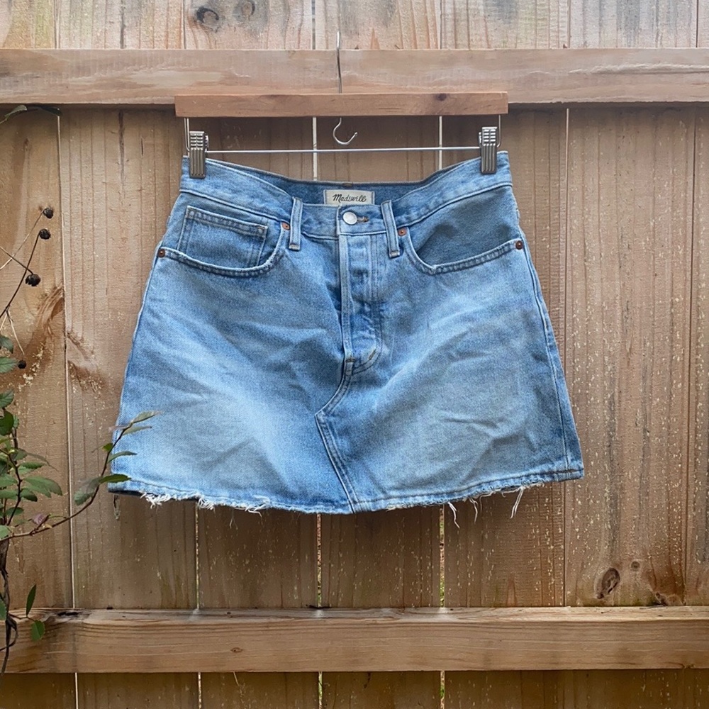 Madewell denim relaxed a-line mini jean skirt button fly, Northdale wash, sz 26